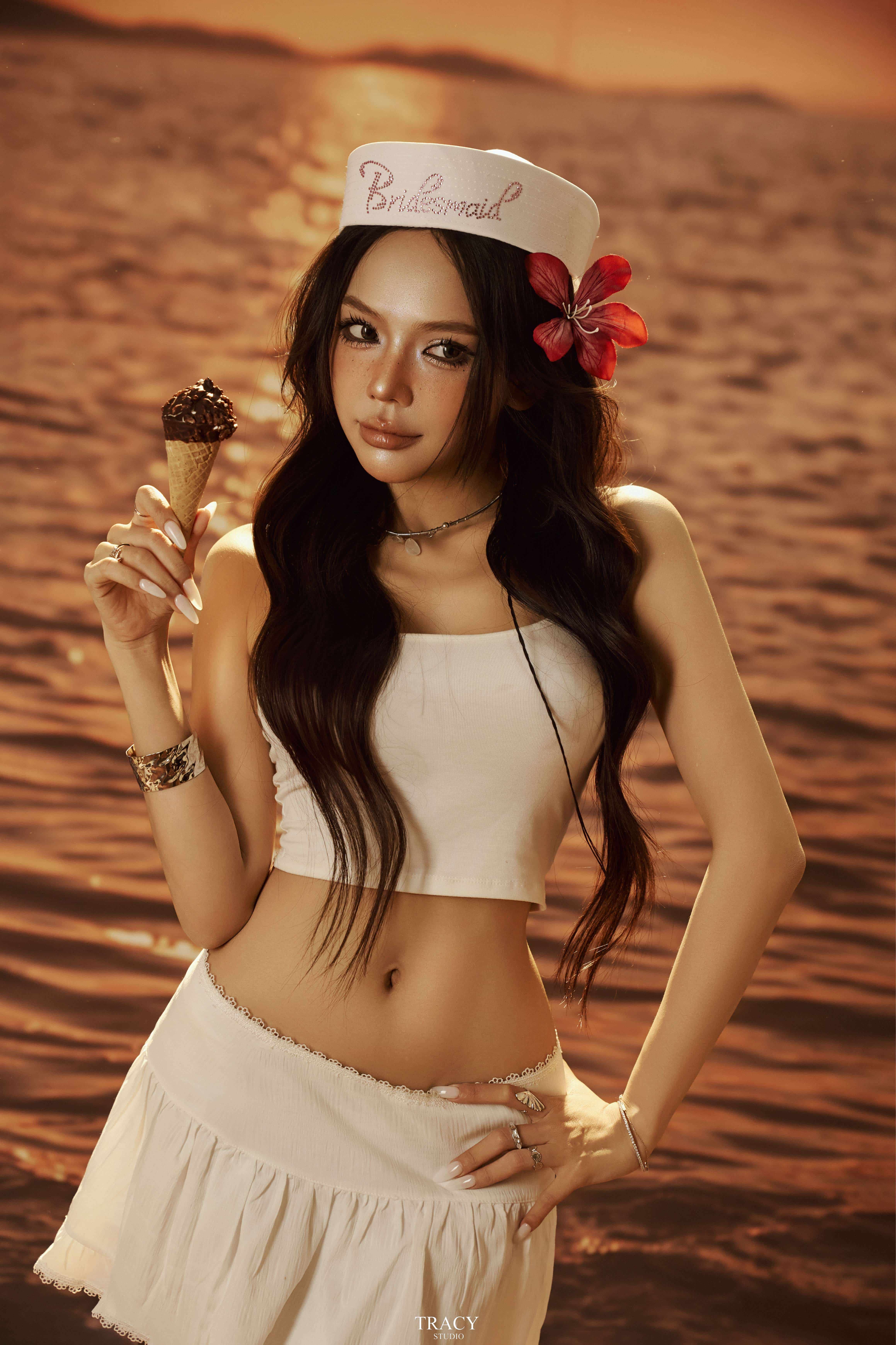 frontend/img/gallery/concept-cool-ngau-slay/tracy-studio-chup-concept-summer (6).jpg